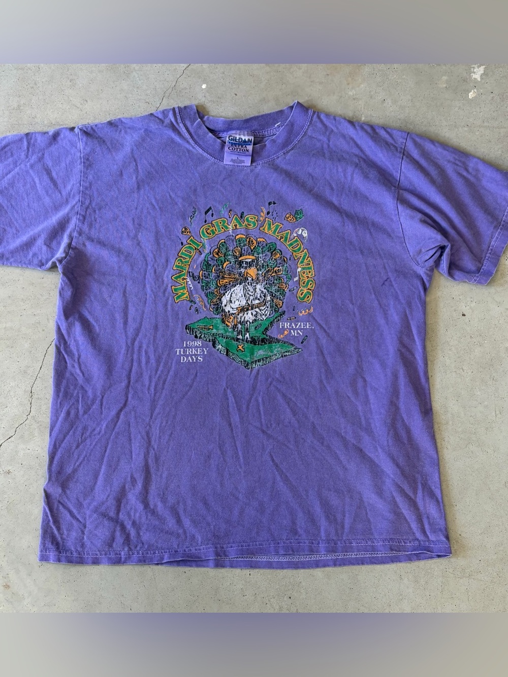 Vintage 1998 Mardi Gras Madness Turkey Days Shirt Purple Large